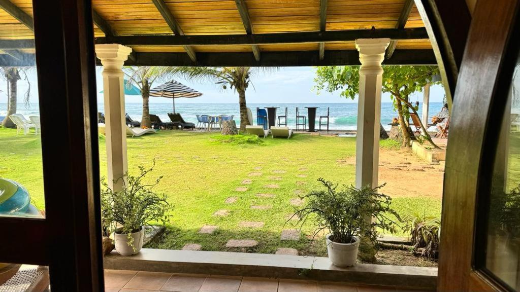 Isle Of Thalpe Unawatuna Exterior foto