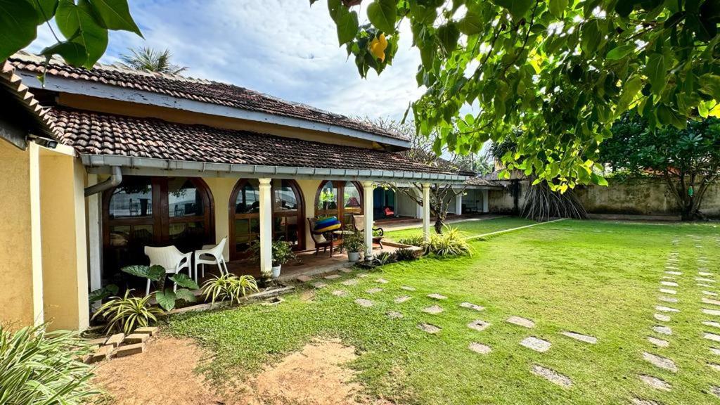Isle Of Thalpe Unawatuna Exterior foto
